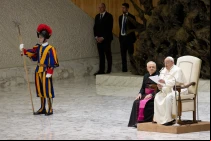 El Papa Francisco pronuncia catequesis en el Aula Pablo VI del Vaticano el pasado 22 de enero