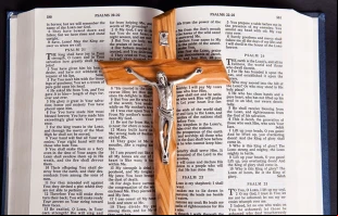 Biblia. Cru00e9ditos: Unsplash 