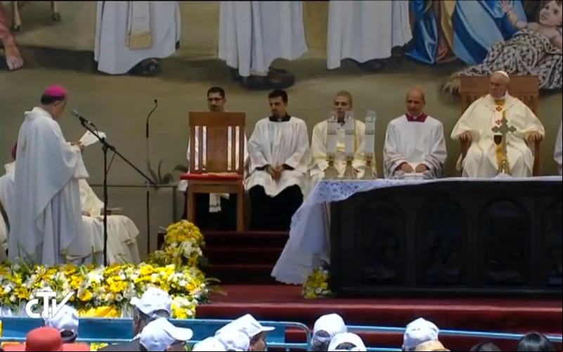 Mons. Fouad Twal, el Patriarca Latino de Jerusalu00e9n, en discurso al Papa Francisco tras la Misa celebrada en Belu00e9n. Foto: Captura de YouTube / CTV?w=200&h=150
