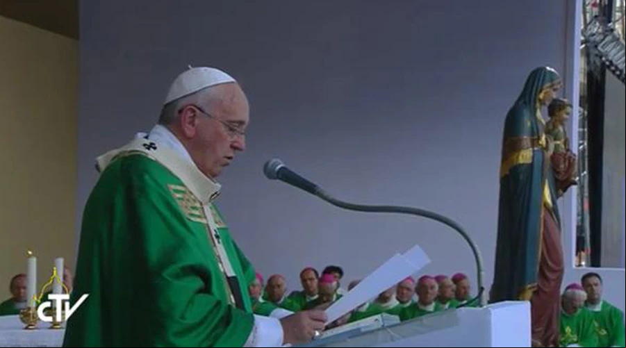 Papa Francisco en Misa en Turu00edn. Foto: Captura de video / CTV.?w=200&h=150
