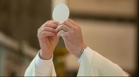 u00bfCuu00e1l es el proceso que sigue la Iglesia para aprobar un milagro eucaru00edstico?