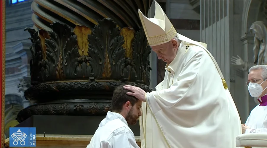 El Papa Francisco preside ordenaciu00f3n sacerdotal. Foto: Captura Vatican Media?w=200&h=150