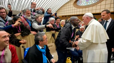 Presunto asesino de sacerdote francu00e9s se reuniu00f3 con el Papa Francisco en 2016