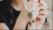 Santo Rosario. Cru00e9dito: Unsplash