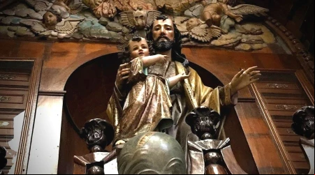 Sacerdote atribuye a San Josu00e9 milagro de aviu00f3n que se partiu00f3 y no deju00f3 muertos