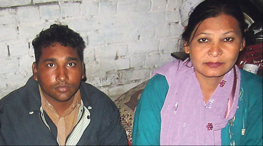 Shafqat Emmanuel y Shagufta Kausar / Foto: Cru00e9dito Joseph Anwar?w=200&h=150