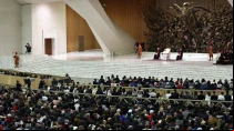 El Papa durante la Audiencia. Foto: Daniel Ibu00e1u00f1ez / ACI Prensa