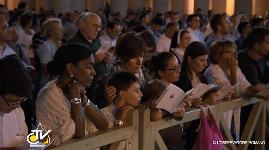 Vigilia de Oraciu00f3n (imagen referencial) / Foto: L'Osservatore Romano (Flickr)?w=200&h=150