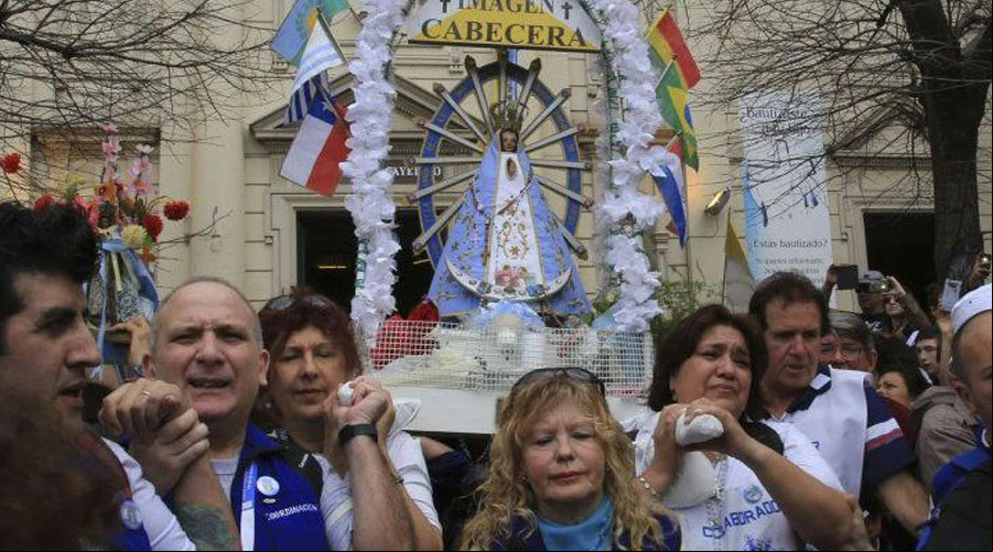 Imagen de la Virgen de Luju00e1n en peregrinaciu00f3n. Cru00e9dito: Peregrinaciu00f3n Luju00e1n.?w=200&h=150