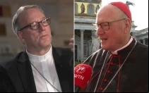 El Obispo Robert Barron (izquierda) y el Cardenal Timothy Dolan (derecha).