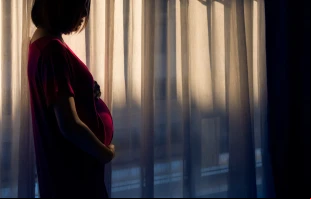 Imagen referencial / Mujer embarazada. Crédito: Shutterstock.