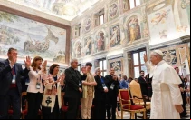 El Papa León XIV en la audiencia con los representantes de los movimientos eclesiales y las nuevas comunidades en el Vaticano.