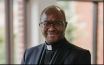 Mons. Simon Peter Engurait, Obispo electo de la Diócesis de Houma-Thibodaux en el sureste de Luisiana (Estados Unidos).