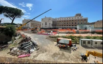 Imagen de las obras para el Jubileo 2025 en la Plaza Pía de Roma