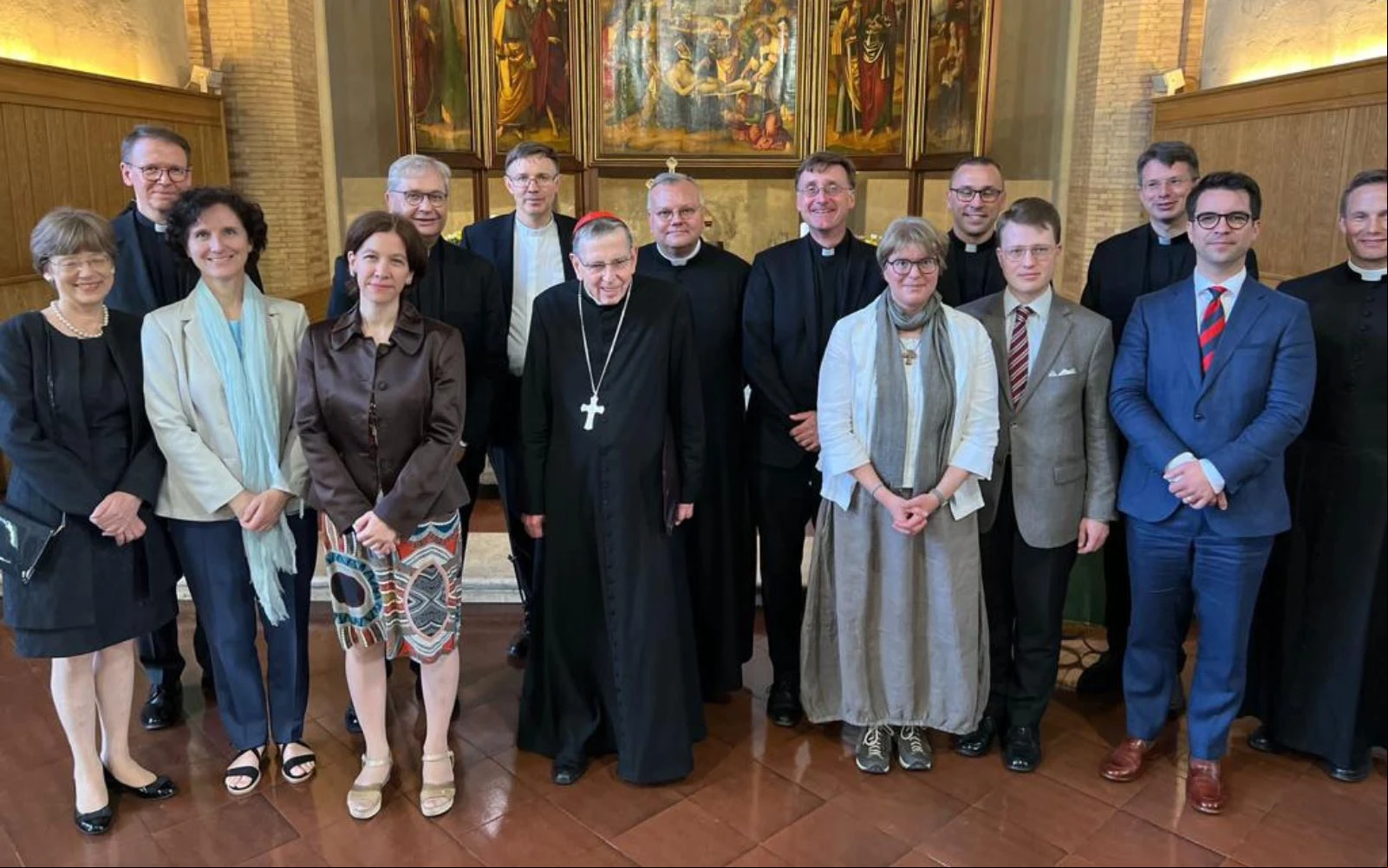 Participantes en encuentros sobre Benedicto XVI en Roma, acompañados por el Cardenal Kurt Koch.?w=200&h=150