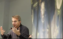 El P. Etienn Kern, rector del Santuario de Paray Le Monial.