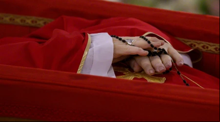 El Papa Francisco falleció este lunes